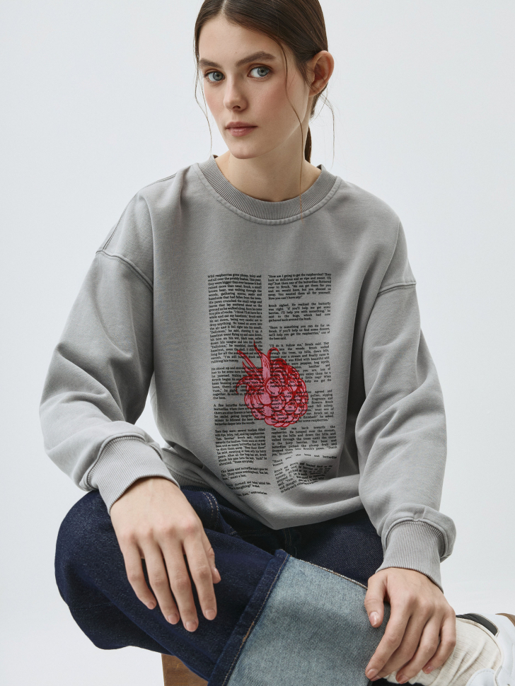 

Свитшот оверсайз с принтом