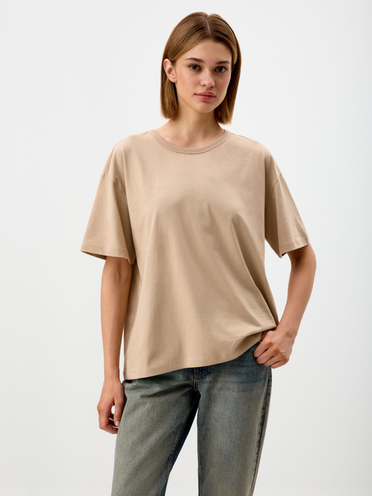 

Футболка MIRA OVERSIZE FIT