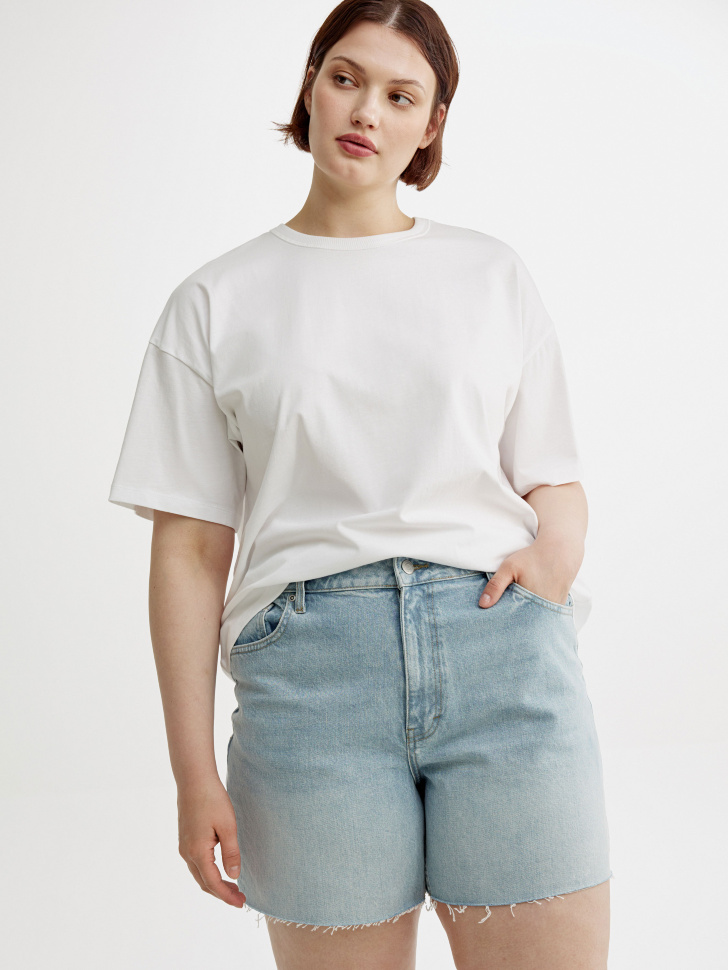 базовые джинсовые шорты с необработанным краем из джинсы и джинскота спереди