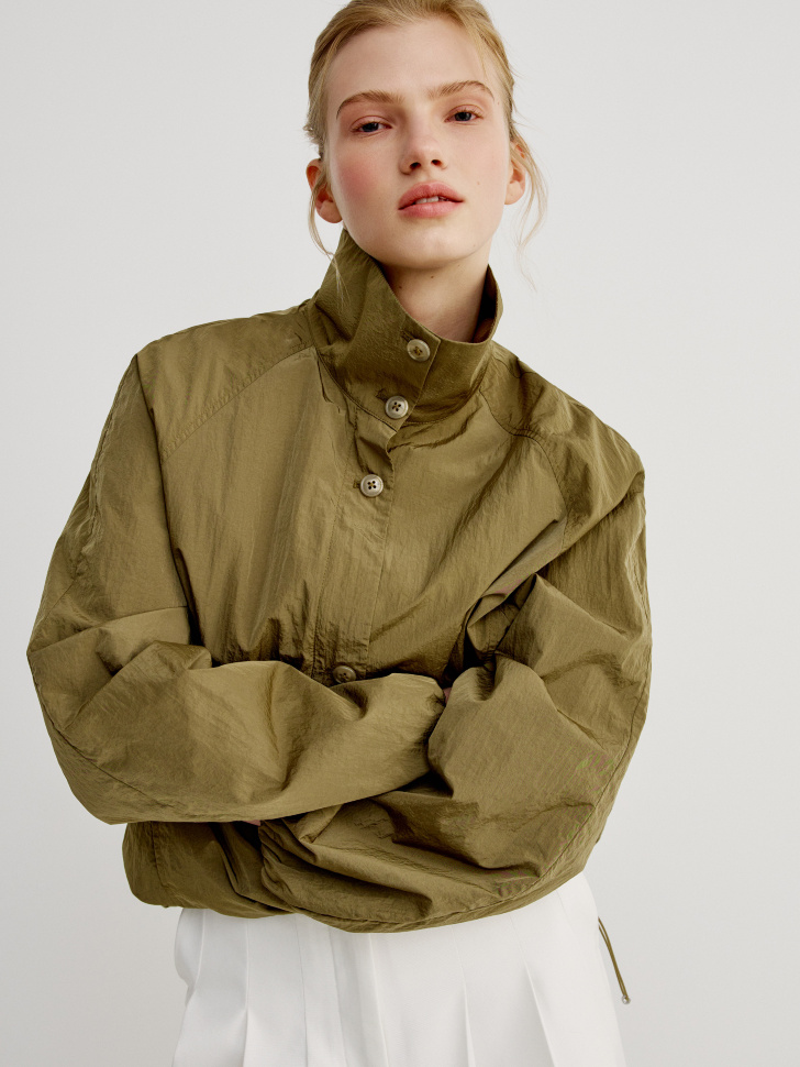 

Ветровка оверсайз из жатой ткани с водоотталкивающей пропиткой, SL6804011115