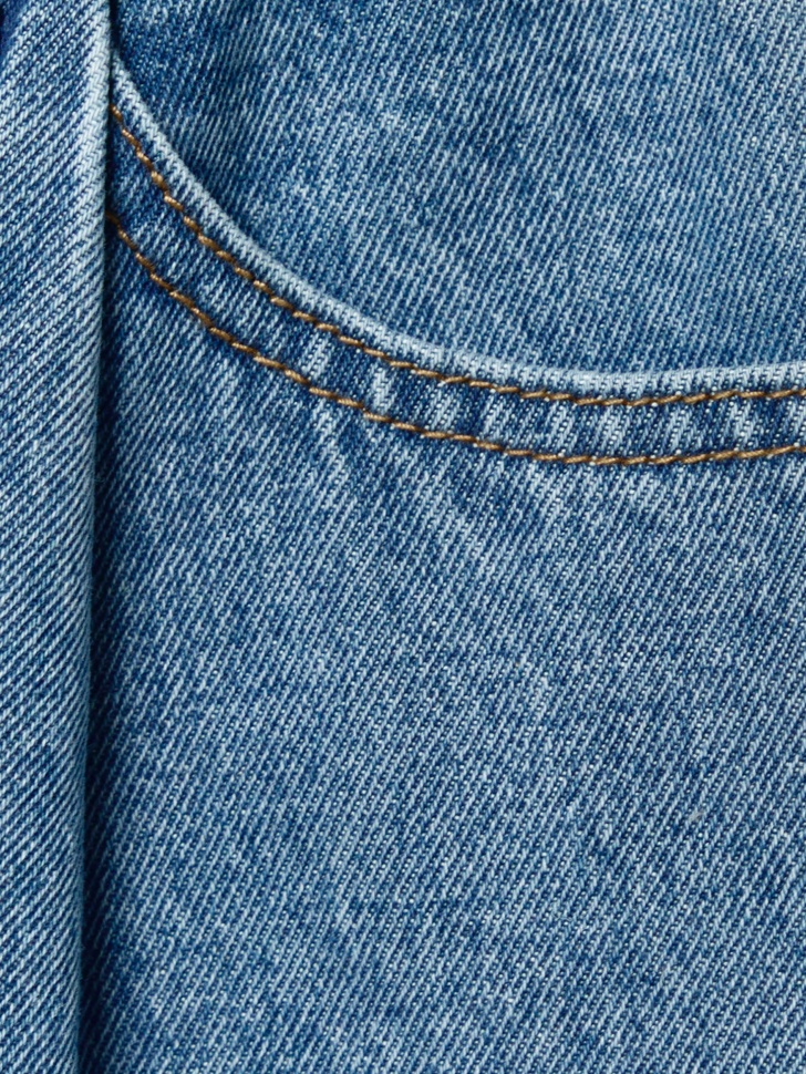 джинсовые шорты-бермуды для девочек из хлопка спереди