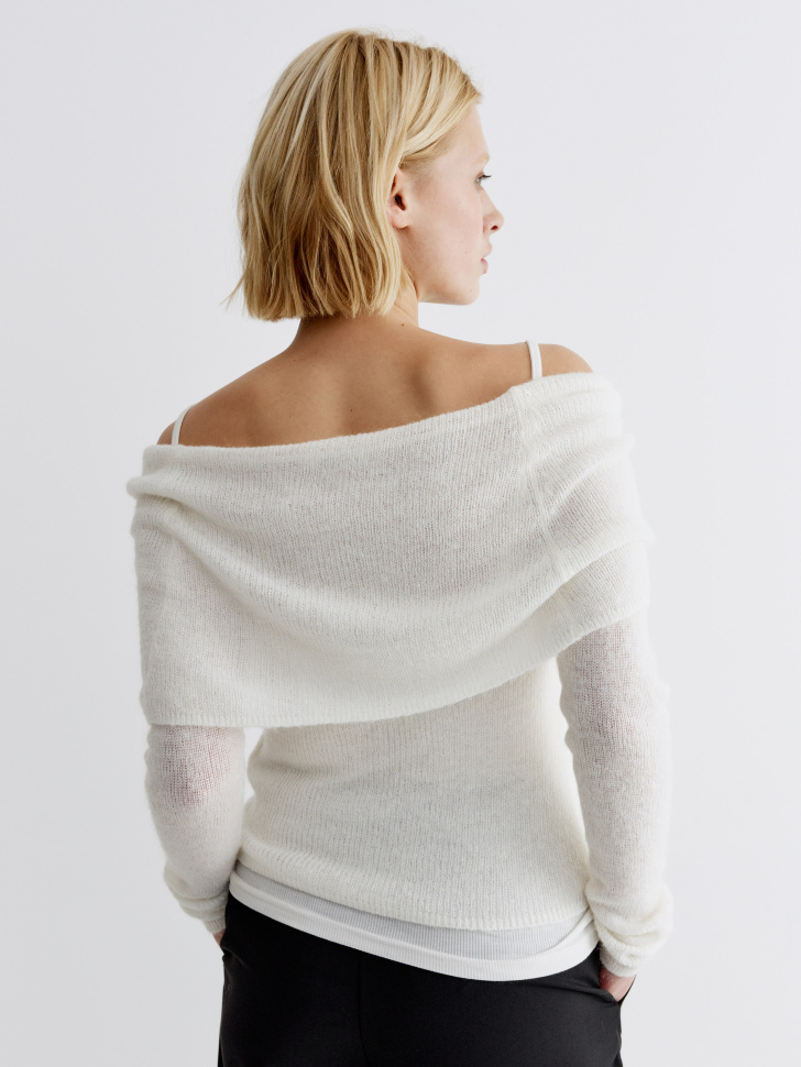 вязаный джемпер с содержанием мохера и шерсти из россии вид сбоку