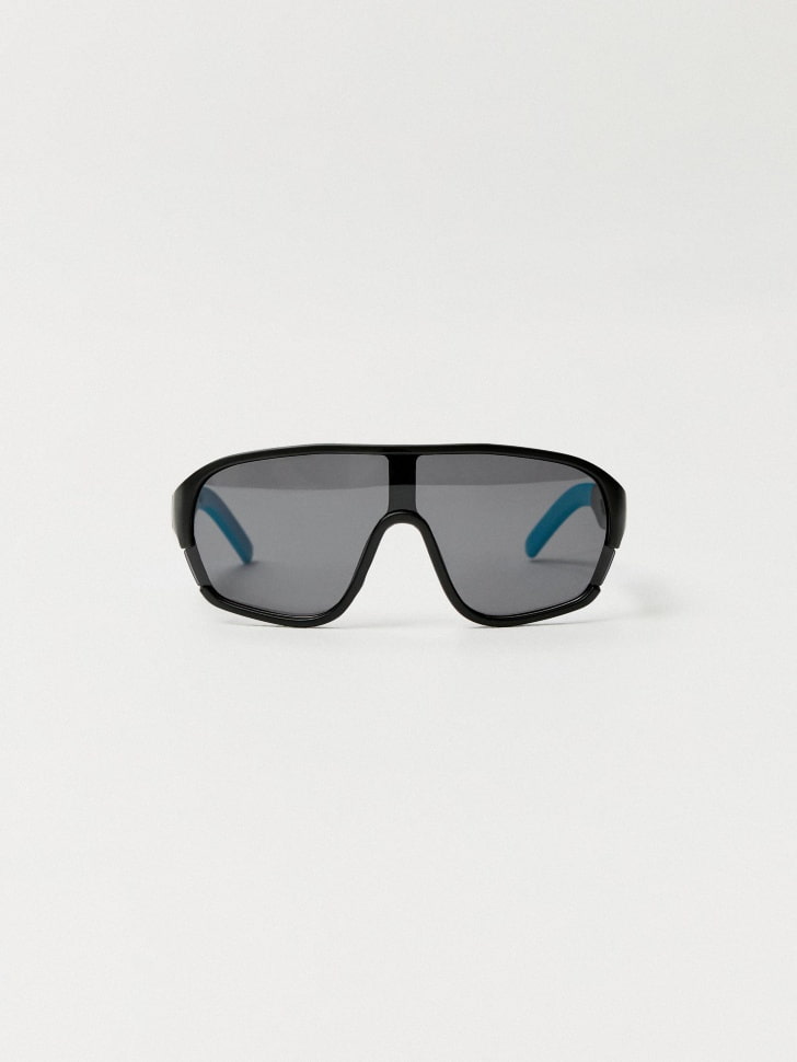 

Солнцезащитные очки детские