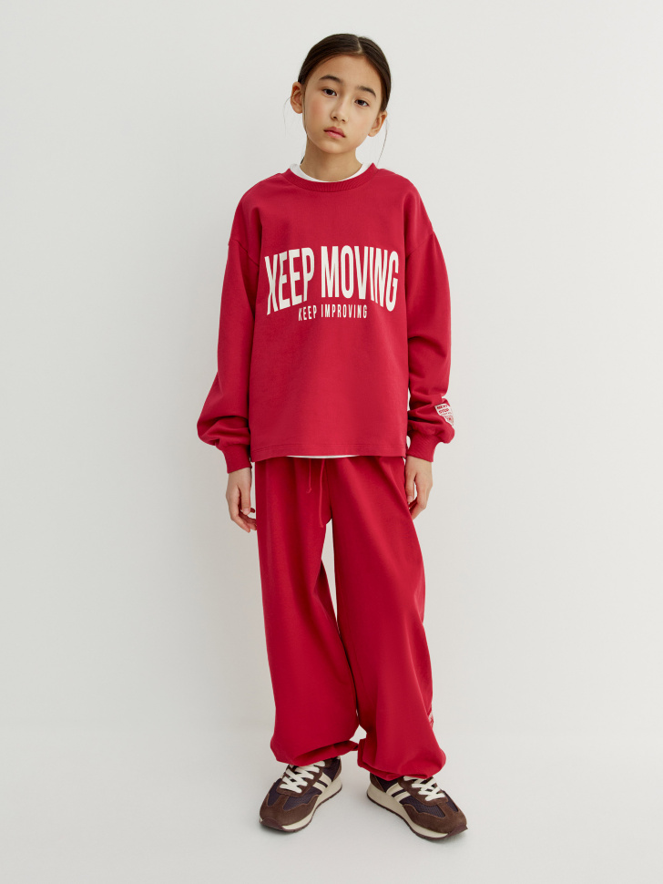 свитшот оверсайз с принтом для девочек от бренда sela вид слева