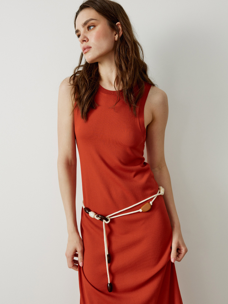 вязаное платье макси без рукавов универсального стиля с лицевой стороны