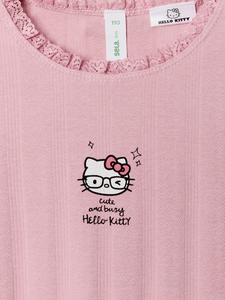 Укороченная футболка с принтом Hello Kitty для девочек. Фото №3