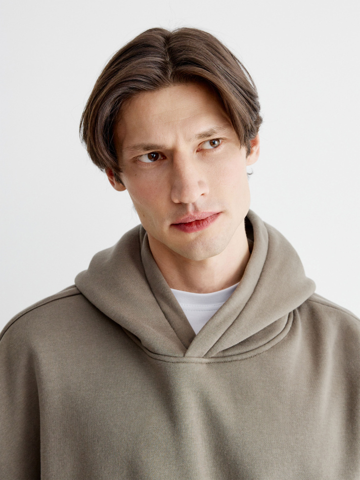 утепленное худи regular fit из футера по цене 2599 руб вид справа