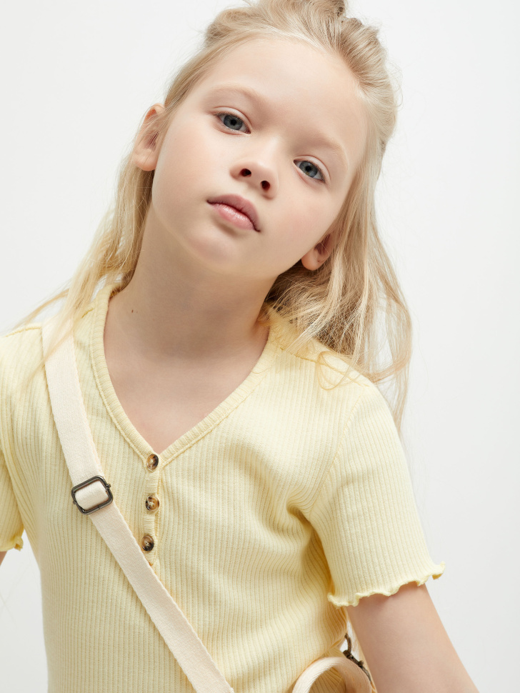 Трикотажная футболка в рубчик для девочек (желтый, 134) от Sela