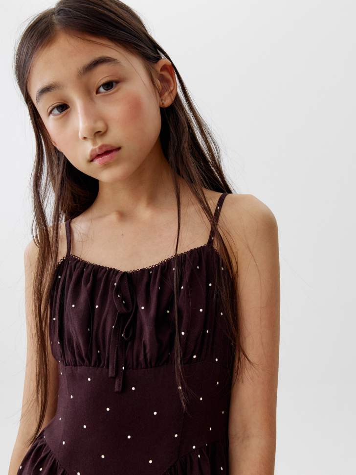 вискозное платье на бретелях для девочек по цене 2299 руб вид справа