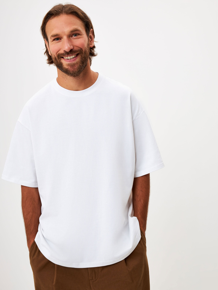 

Футболка MAX OVERSIZE FIT базовая