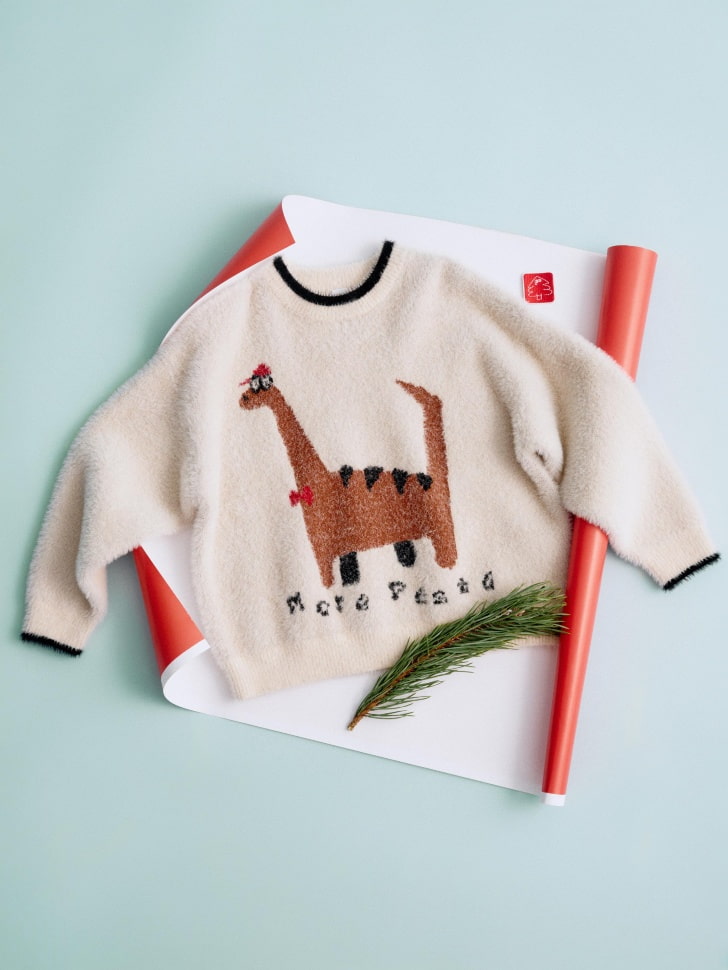 Пушистый джемпер с принтом детский 2299₽