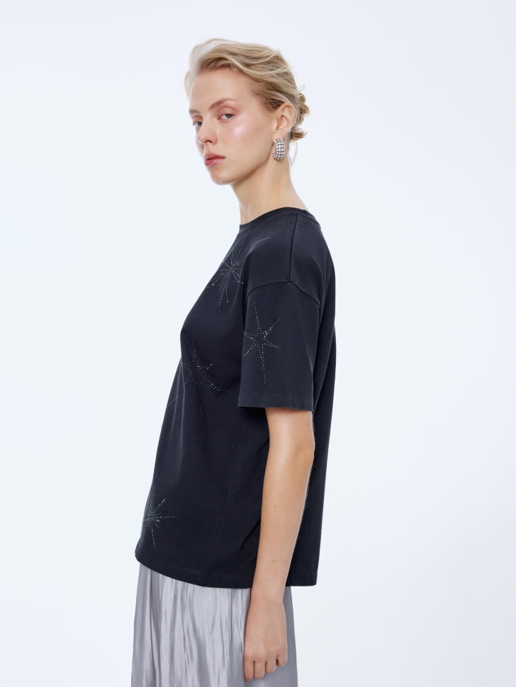 футболка оверсайз с принтом из страз 4610517257246 по низкой цене