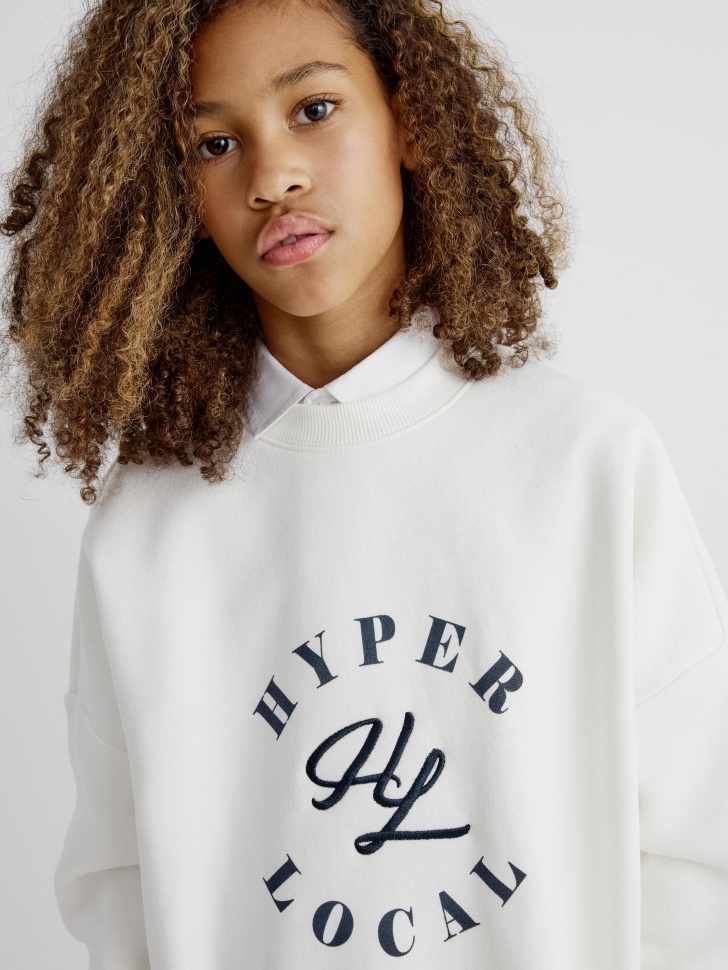 свитшот с вышивкой и принтом для девочек 4610517191618 в интернет магазине