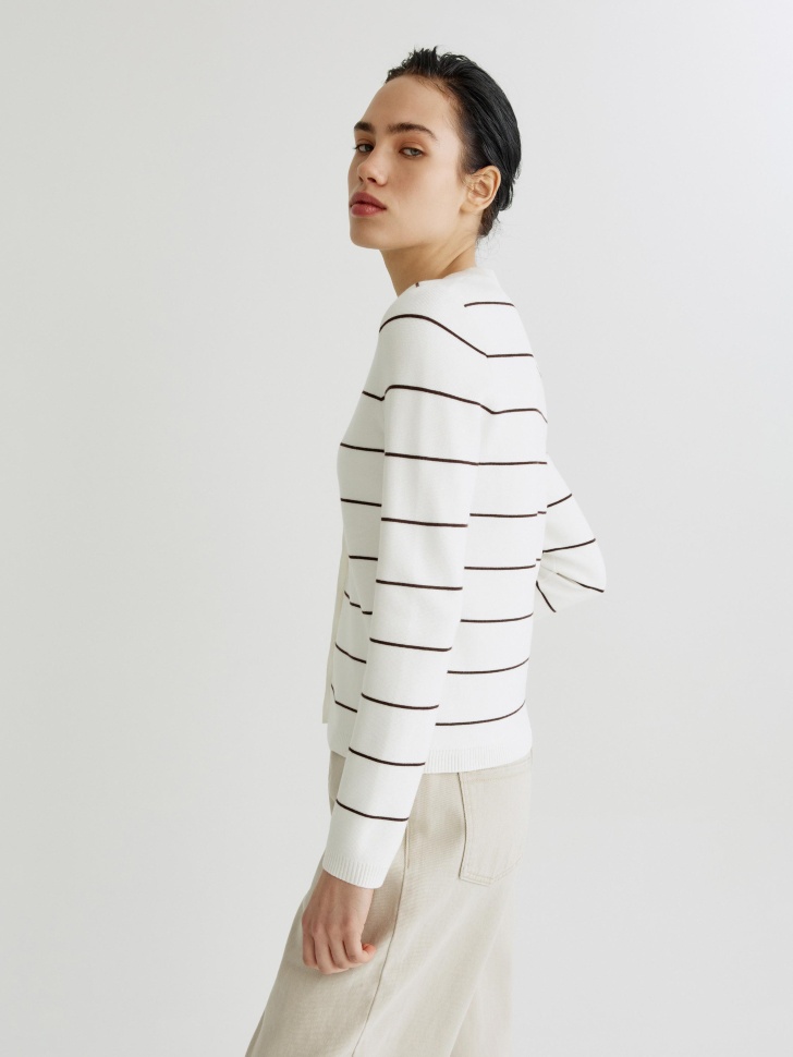 вязаный кардиган в полоску из россии вид сбоку