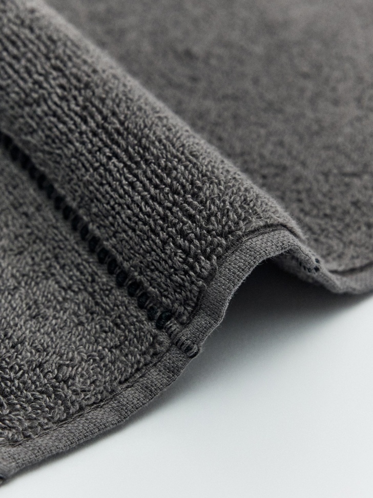 полотенце для рук от бренда sela вид слева