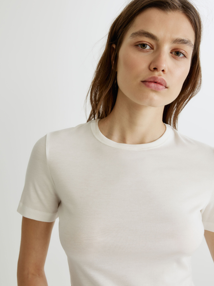 футболка из тенселя и шерсти по цене 1999 руб вид справа