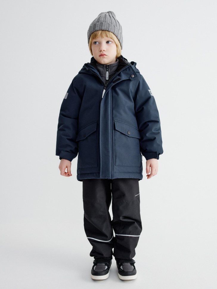 демисезонная куртка из технологичной мембранной ткани drytex® для мальчиков от бренда sela вид слева
