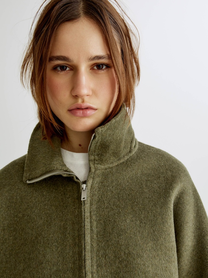 Товар с артикулом 4610517589835 вид сзади