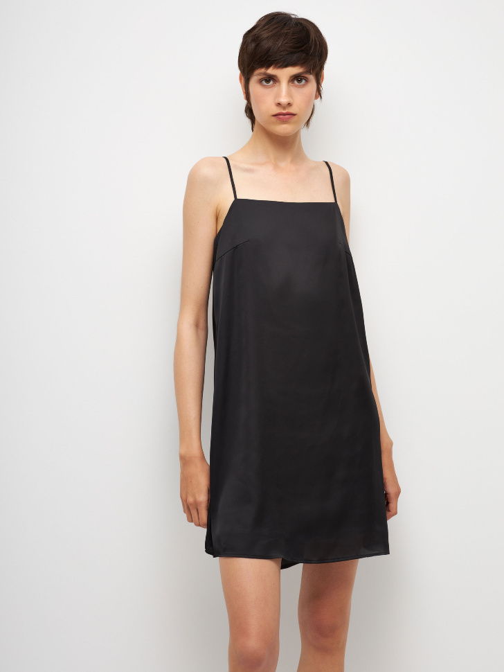 Короткое сатиновое платье (черный, M) sela 4680129528027 - фото 6