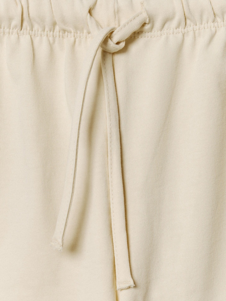 Товар с артикулом 4640611067373 вид сзади