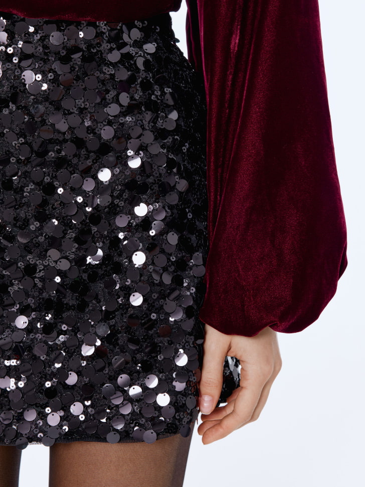 мини юбка-шорты с пайетками 4680798797687 в интернет магазине