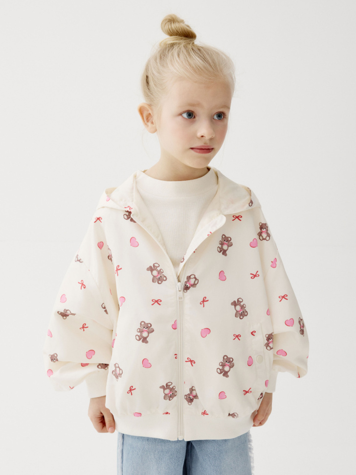 Бомбер с капюшоном для девочек 2899₽