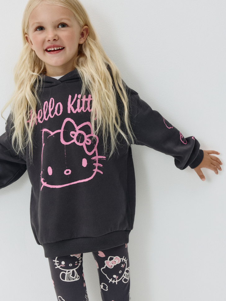 Худи с принтом Hello Kitty для девочек. Фото №3