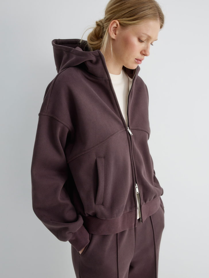 толстовка оверсайз из футера 4680704282337 фотография