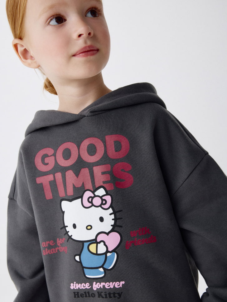 

Худи с принтом Hello Kitty для девочек