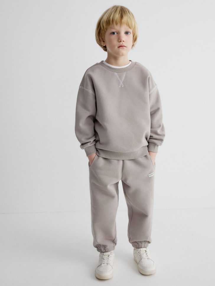 базовый свитшот оверсайз детский от бренда sela вид слева