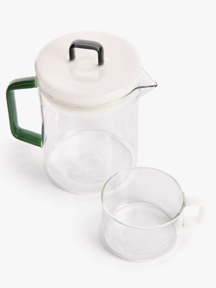 кувшин из стекла с крышкой от бренда sela вид слева