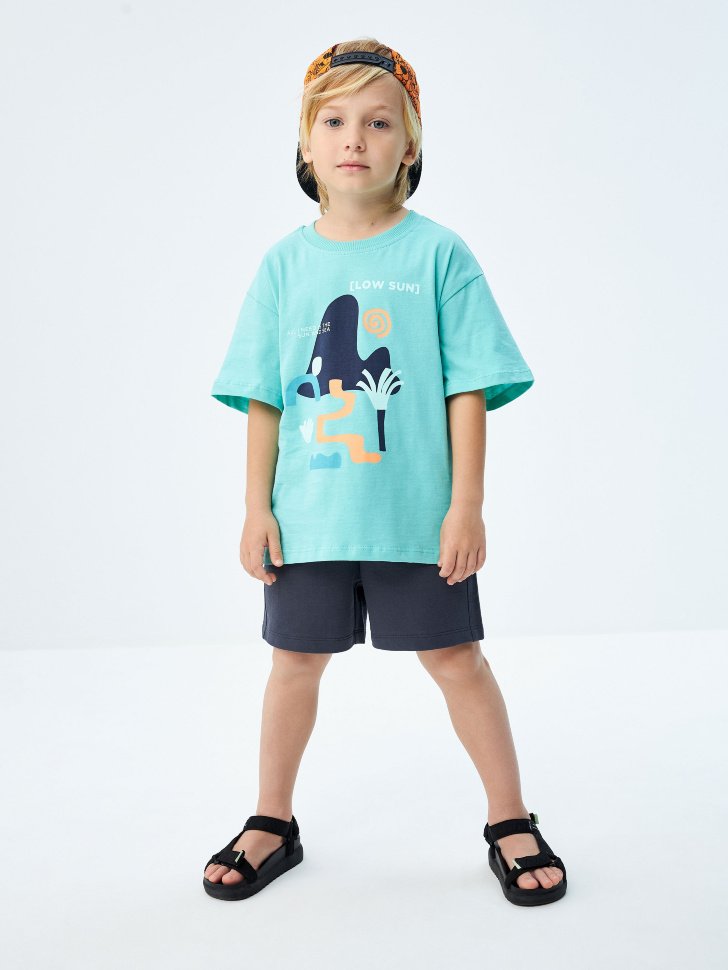 

Комплект из футболки и шорт для мальчиков