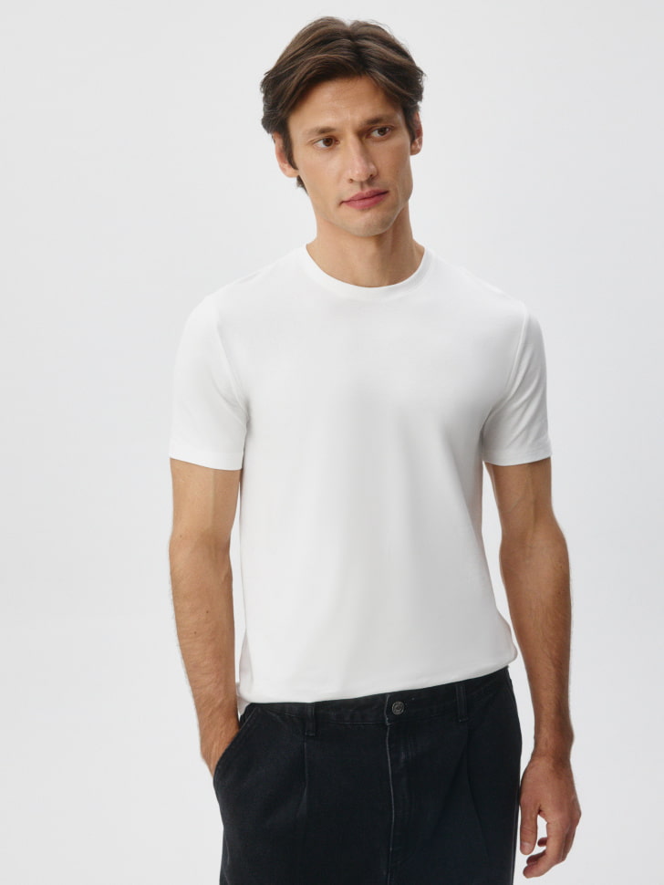 

Футболка SLIM FIT базовая