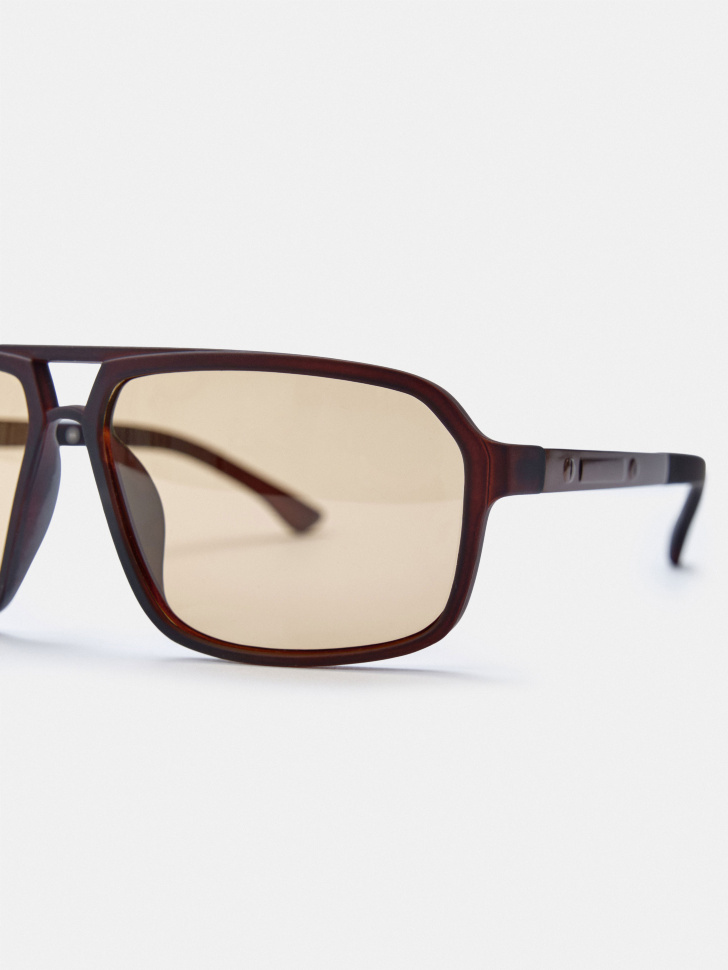 очки солнцезащитные мужские от бренда sela вид слева