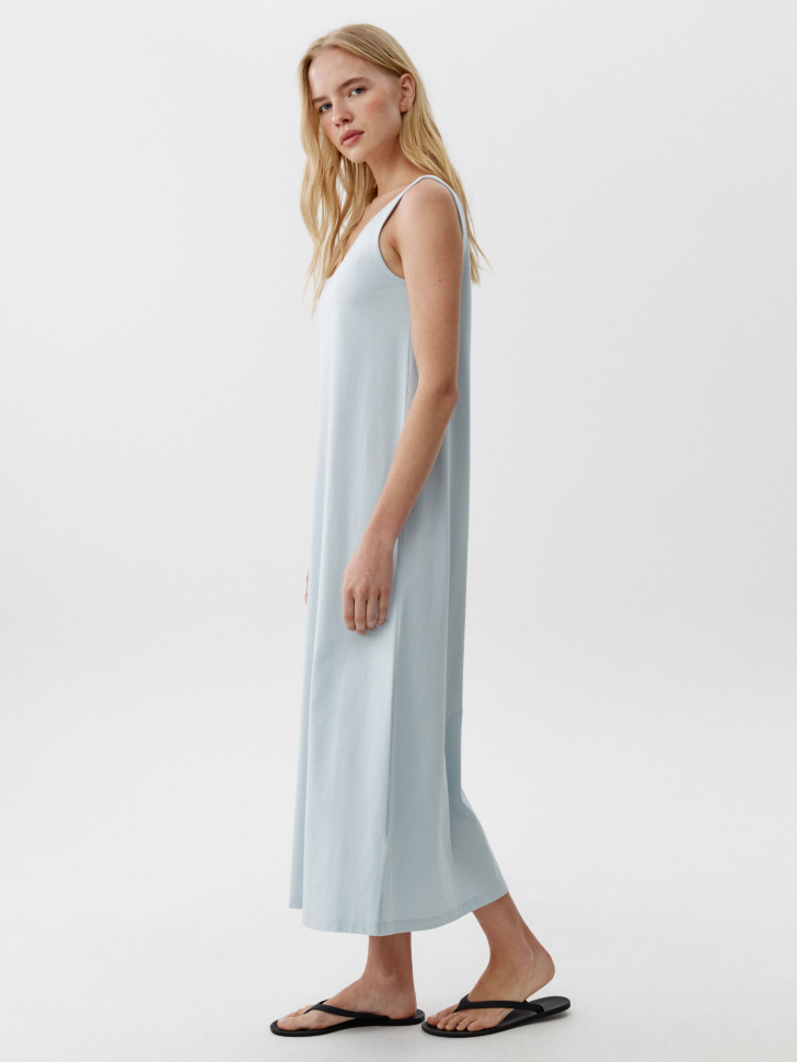 базовое трикотажное платье макси без рукавов по цене 1799 руб вид справа