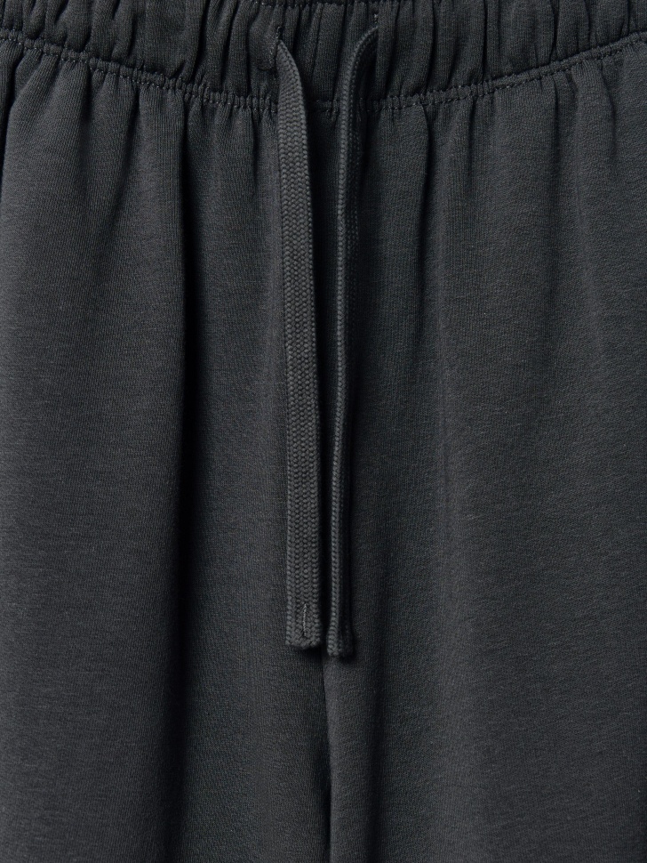 базовые джоггеры оверсайз для мальчиков из россии вид сбоку