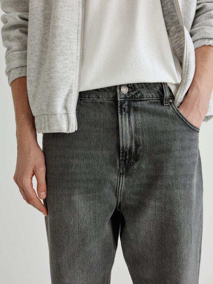 джинсы loose fit со средней посадкой из россии вид сбоку