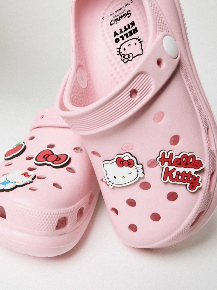 

Сабо с декором Hello Kitty для девочек