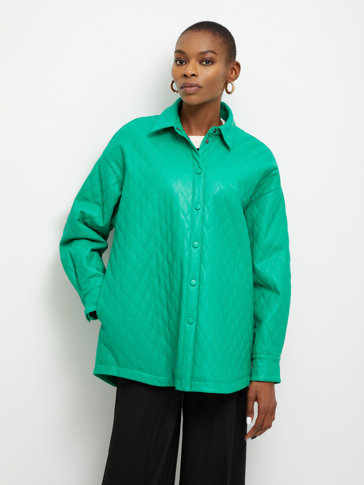 Cтеганая куртка-рубашка из экокожи (зеленый, M) sela 4680129269012 - фото 1