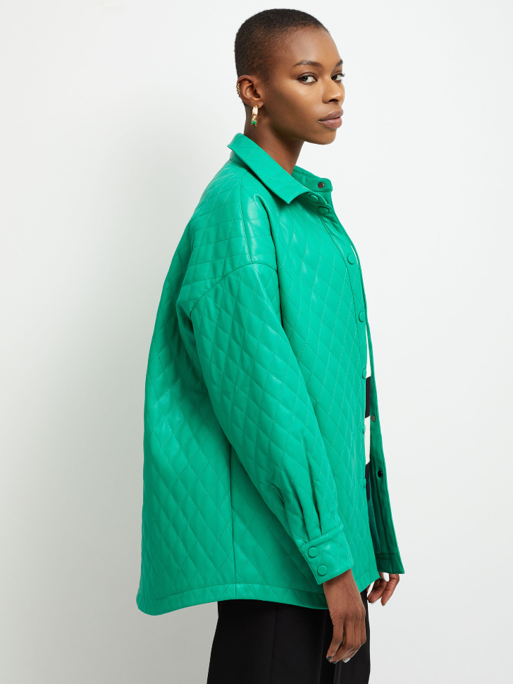 Cтеганая куртка-рубашка из экокожи (зеленый, M) sela 4680129269012 - фото 2