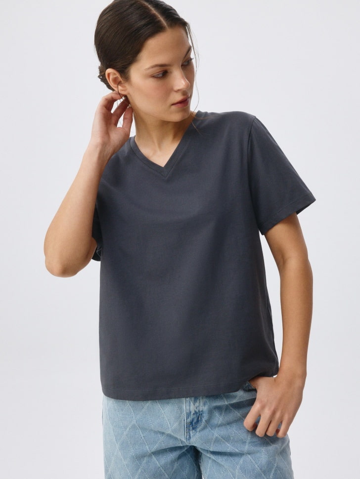 

Футболка KARY REGULAR FIT