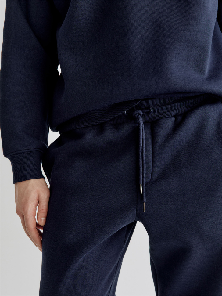 трикотажные брюки из утепленного футера из россии вид сбоку