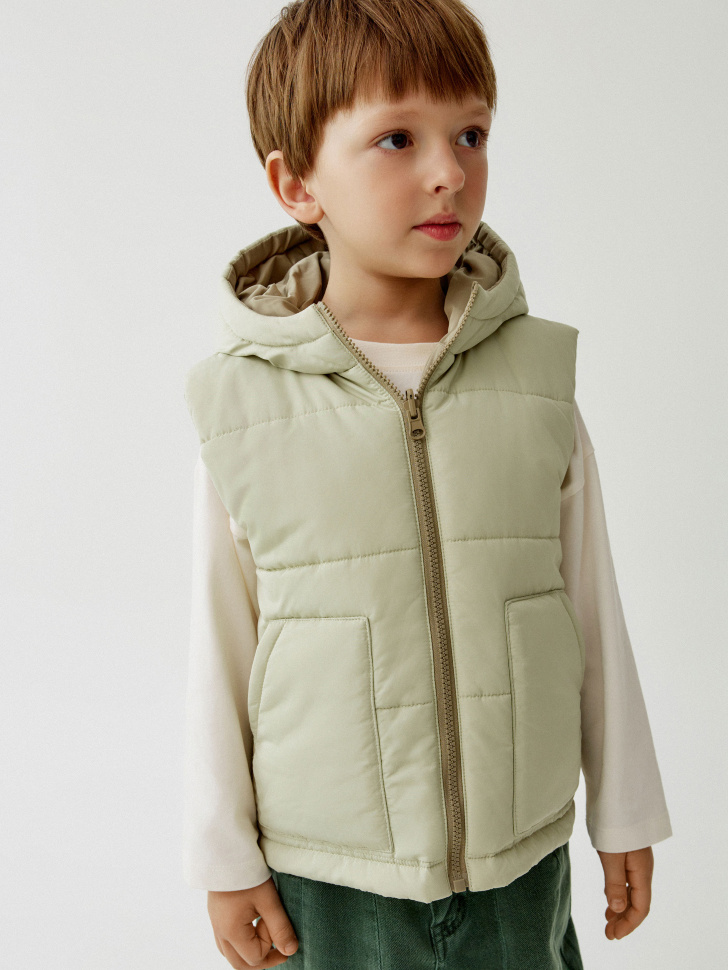 двусторонний жилет с капюшоном для мальчиков 4610517575333 фотография
