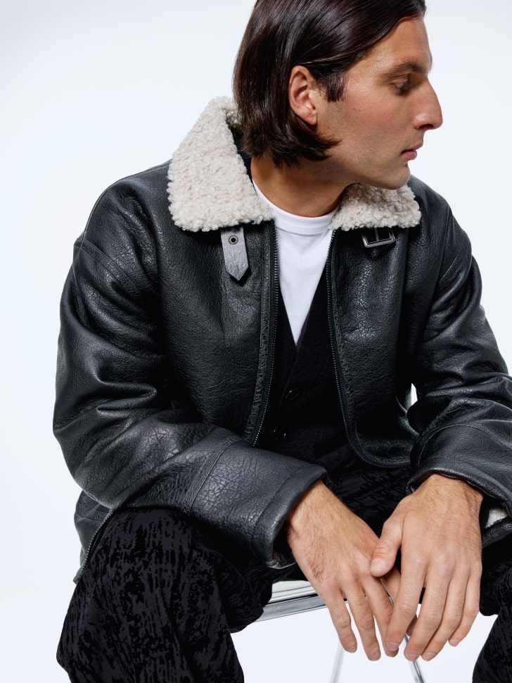 дубленка из искусственной кожи и меха 4680798748177 купить с доставкой