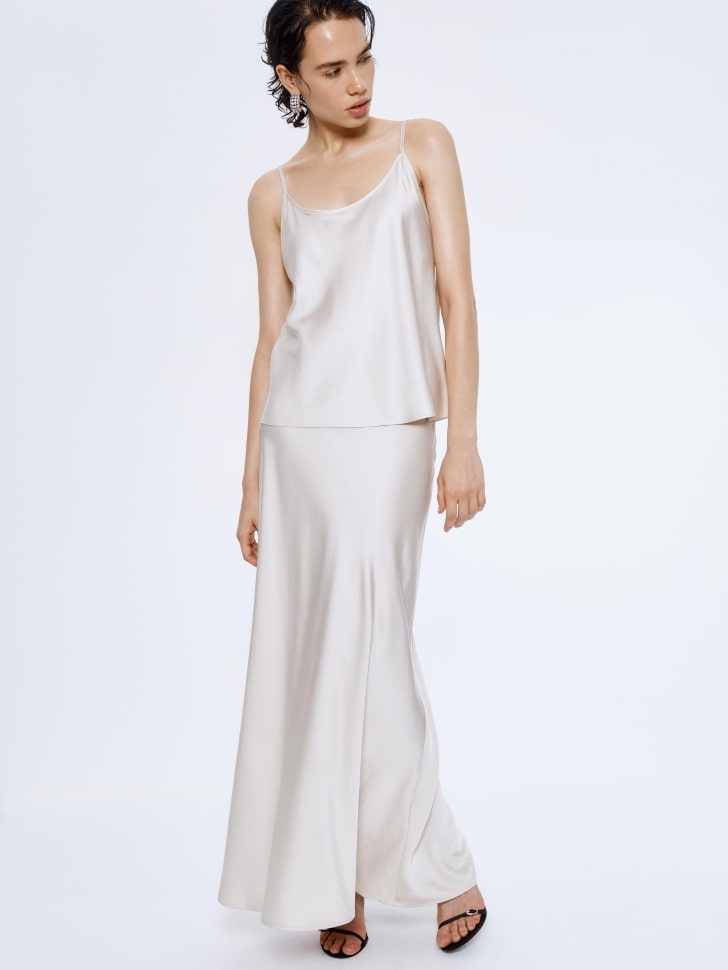 топ из вискозного сатина 4610517009036 по акции