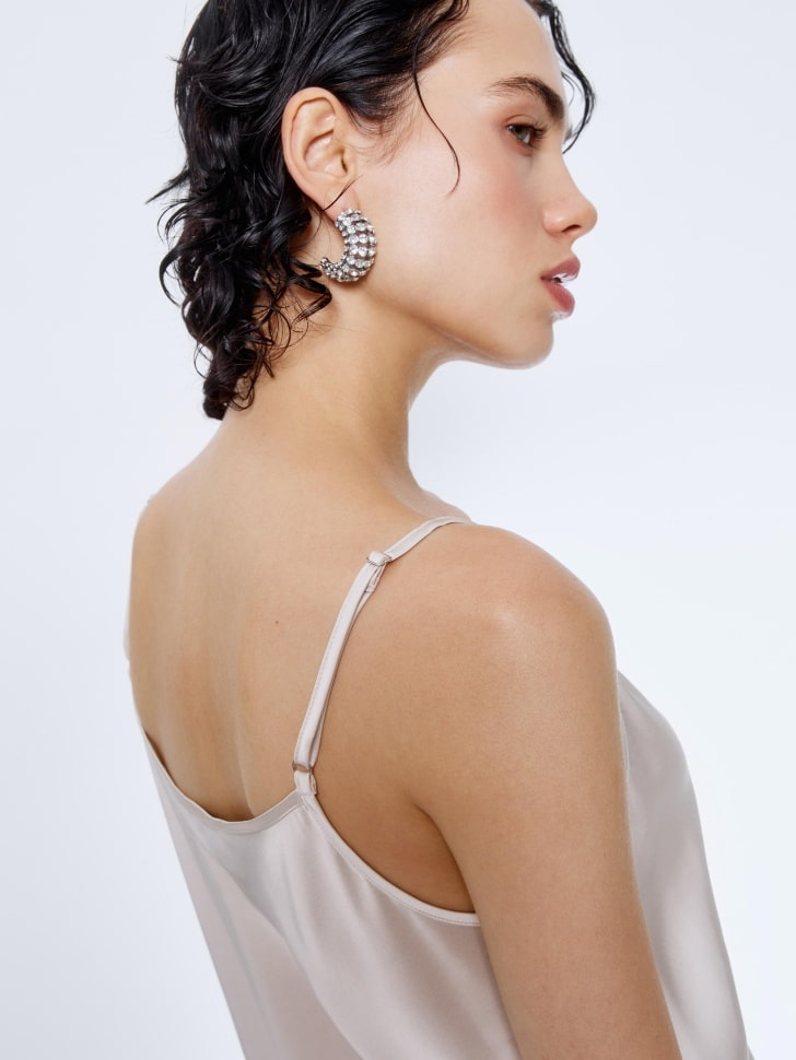 топ из вискозного сатина 4610517009036 с промокодом