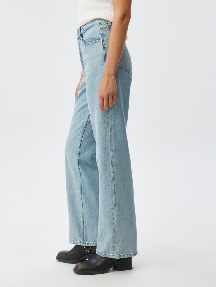 Джинсы 411 WIDE LEG из органического хлопка. Фото №9