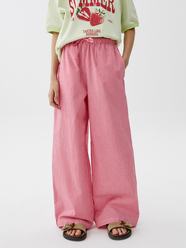 широкие брюки в полоску для девочек от бренда sela вид слева