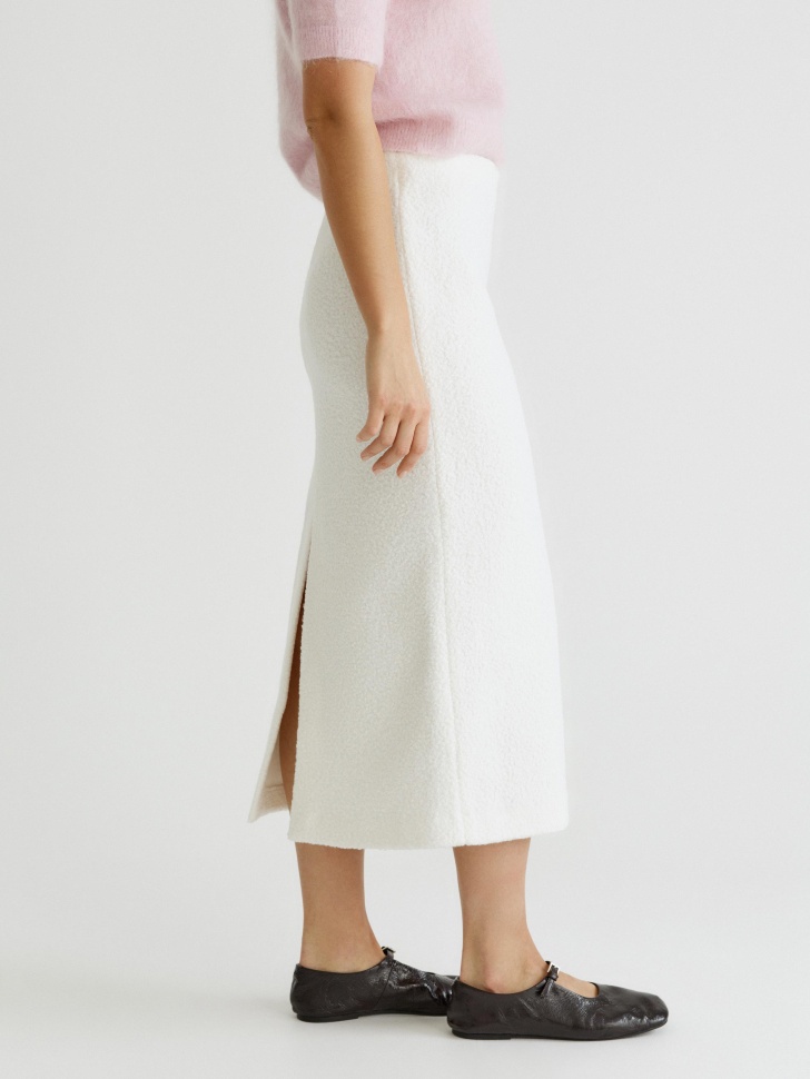 прямая юбка из ткани букле 4610517188069 в интернет магазине