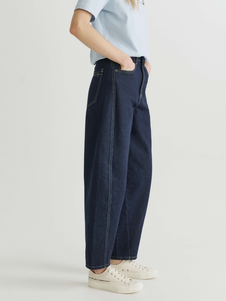 укороченные джинсы banana из россии вид сбоку